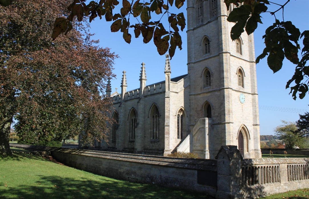 Church’s Cotswold チャーチ コッツウォルド Churchill - All Saints Church