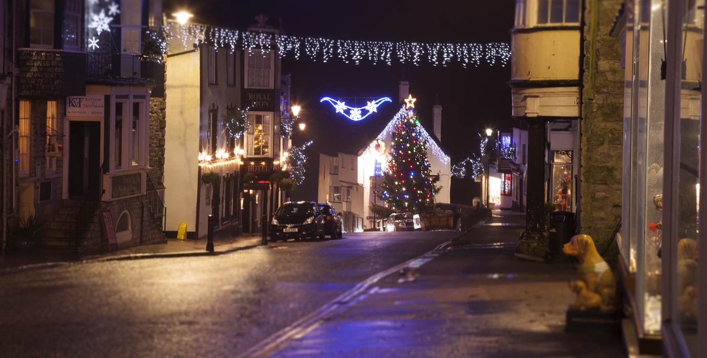 Christmas 2022 Heritage Center Campbell Christmas And New Year In Lyme Regis - Visit Dorset